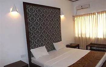 Sea Garden Hotel Negombo