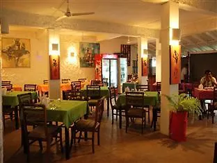 Sea Garden Hotel Negombo